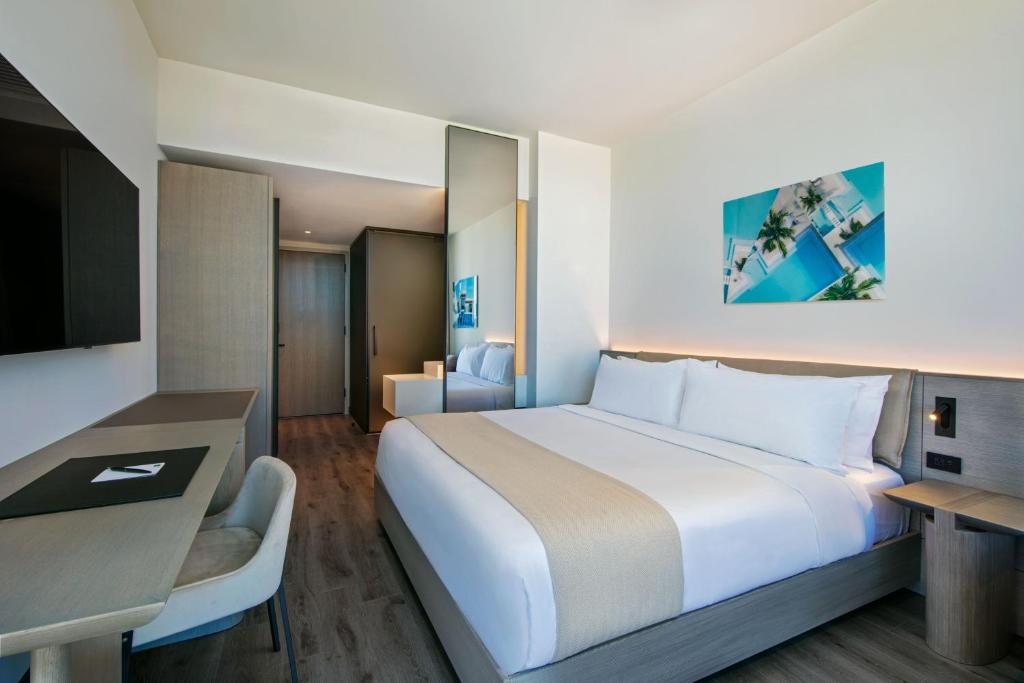 AC Hotel Downtown Los Angeles-camera