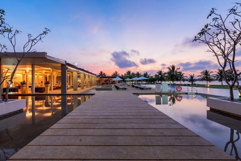 Amaya Beach Passikudah luxury
