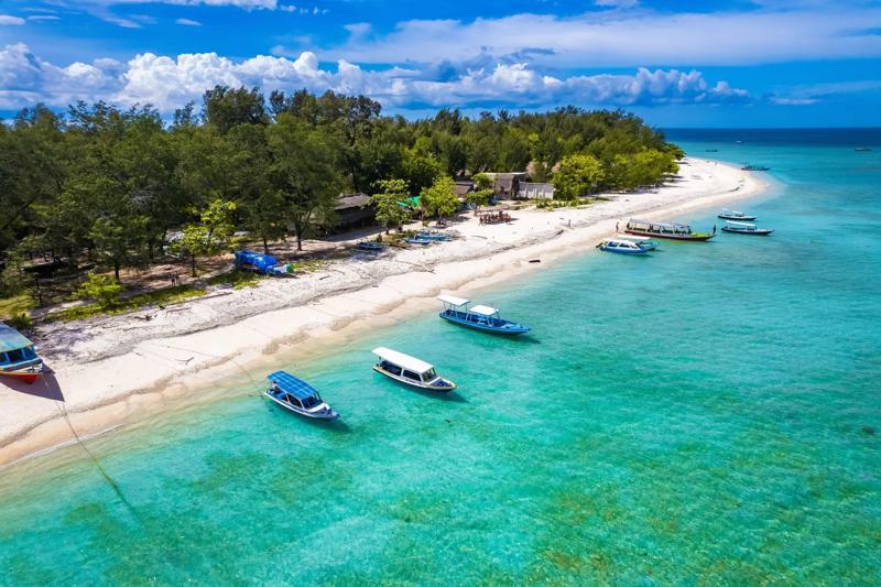 Bali si Lombok 2 insule