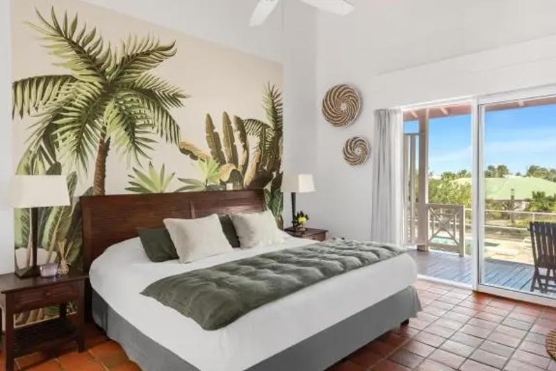 Cameră luminoasă cu decor tropical și vedere la grădină – Esmeralda Resort, Saint-Martin