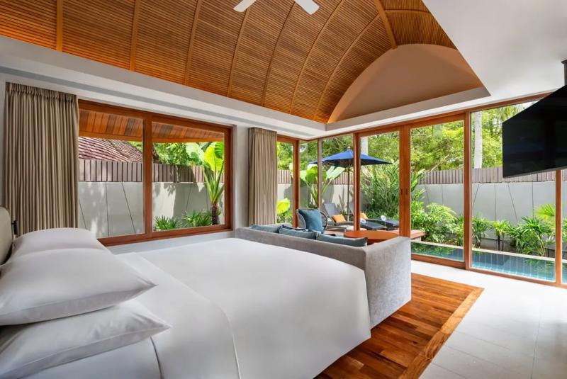 Cazare Renaissance Phuket Resort & Spa