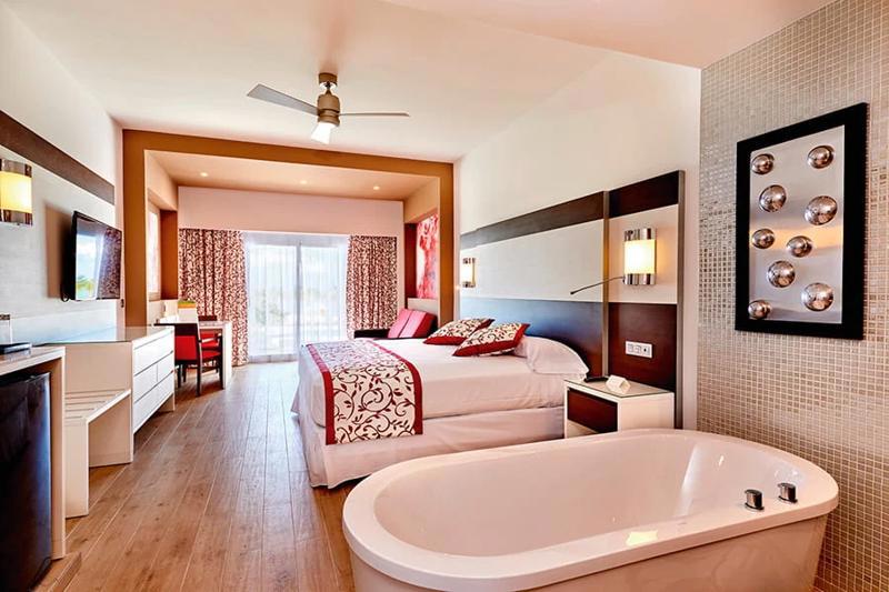 Cazare Riu Palace Costa Mujeres