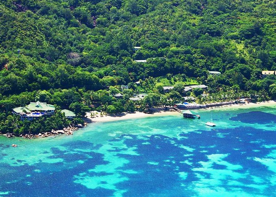 Coco de Mer & Black Parrot Suites