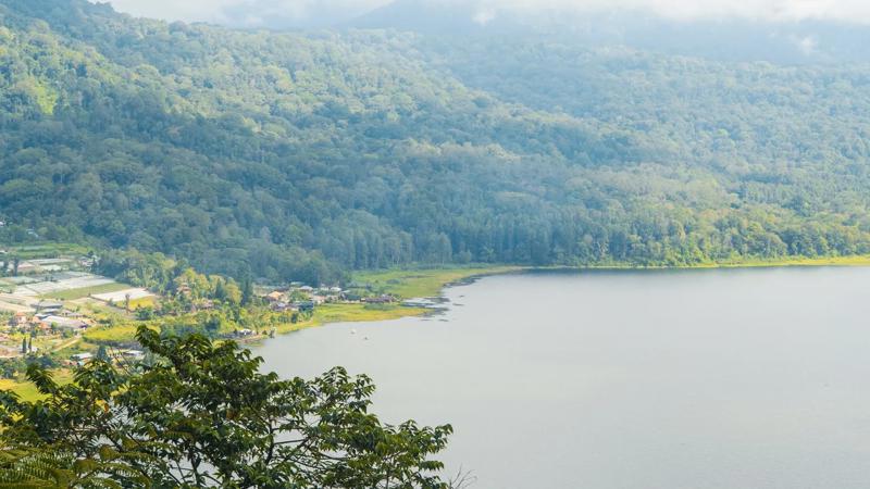 Combina Bali si Lombok