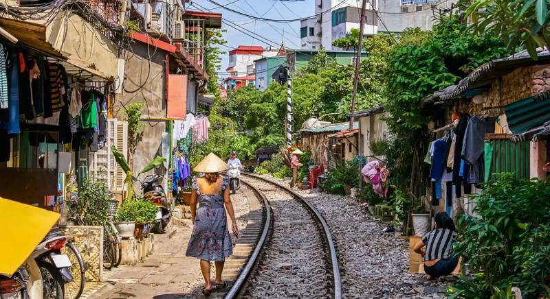 Hanoi Train Street