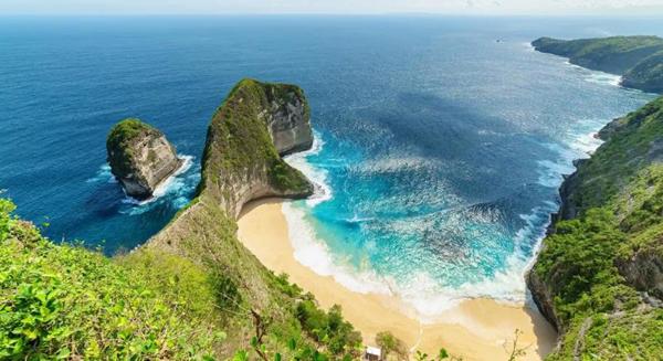 Kelingking Beach
