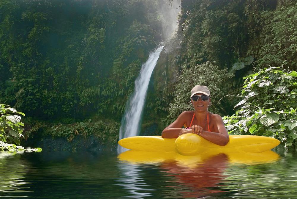 La Paz Waterfall