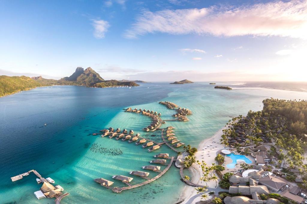 Le Bora Bora by Pearl Resorts & Le Tahiti by Pearl Resorts