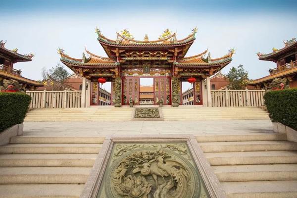 Circuit "Hong Kong - Macao - Shenzhen"