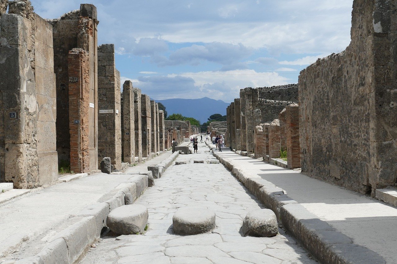 napoli-coasta-amalfitana-paste-2020