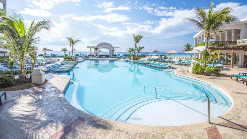Ofertă Wyndham Alltra Cancun