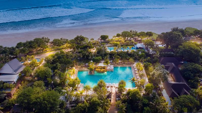 Padma Resort Legian terasă