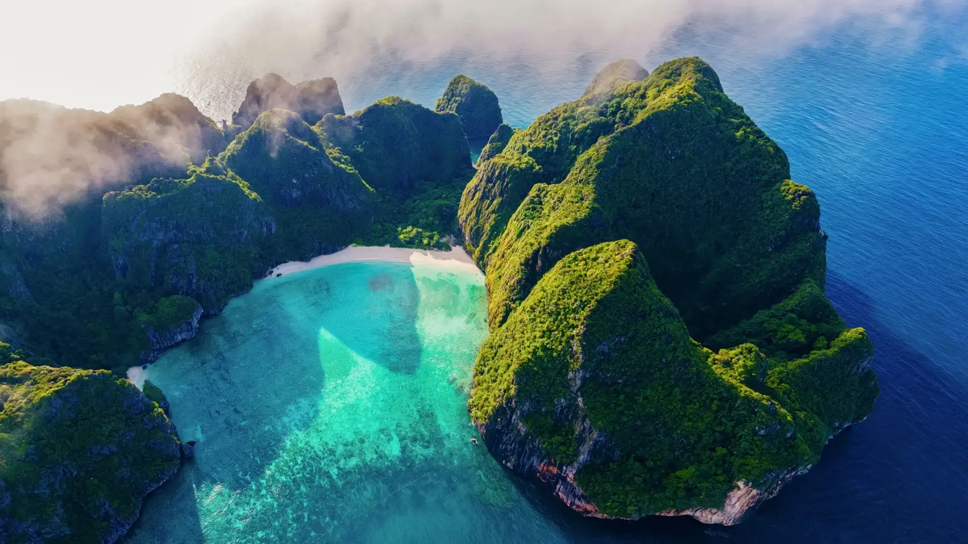 Trei locatii superbe din Marea Andaman: Krabi, Phi Phi Island si Phuket