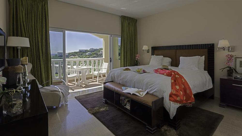 Princess Heights Luxury Condo Hotel