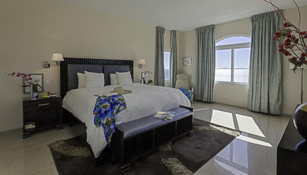 Princess Heights Luxury Condo Hotel