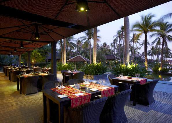 Restaurant la piscina