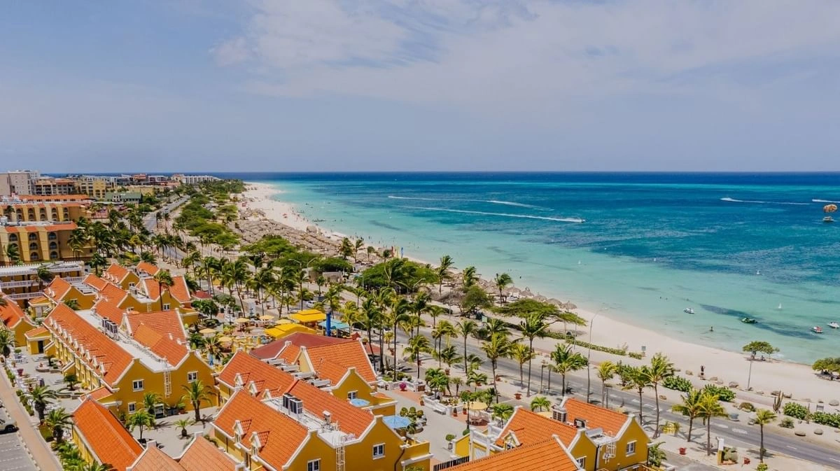 Amsterdam Manor Beach Resort — Boutique Colonial Olandez