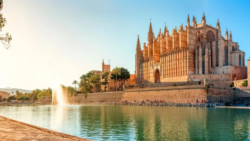 Sejur Palma de Mallorca 2026 – Oferte de Vacanta cu Charter