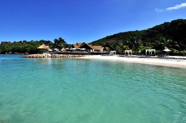 Le Domaine de l'Orangerie – Hotel Boutique în Mijlocul Naturii Tropicale din La Digue