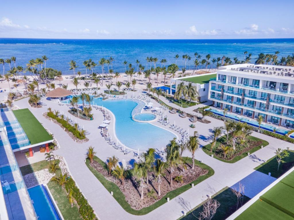 Serenade Punta Cana Beach & Spa